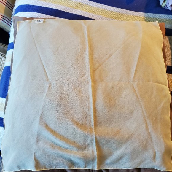 Like New 16x16 inch sq scarf/pocket square/kerchief - Local Pickup Offer - Picture 2 of 4